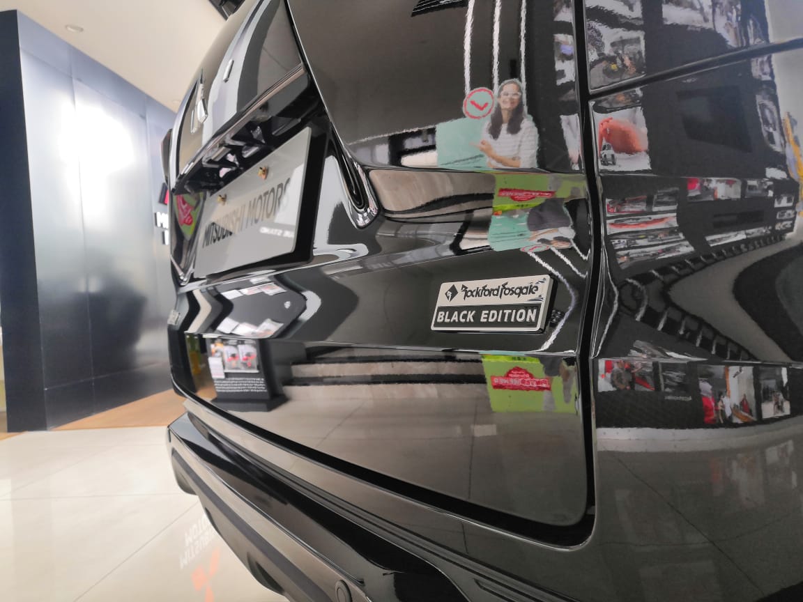 Pilih Mana Antara Xpander Rockford Fosgate Black Edition dan Xpander Ultimate, Ini Pertimbangannya! 
